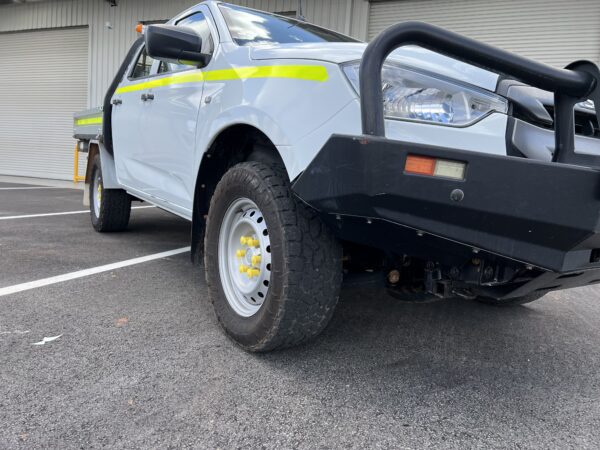 2021 Isuzu DMAX Tray Back Ute - 1HIU840 - Image 3