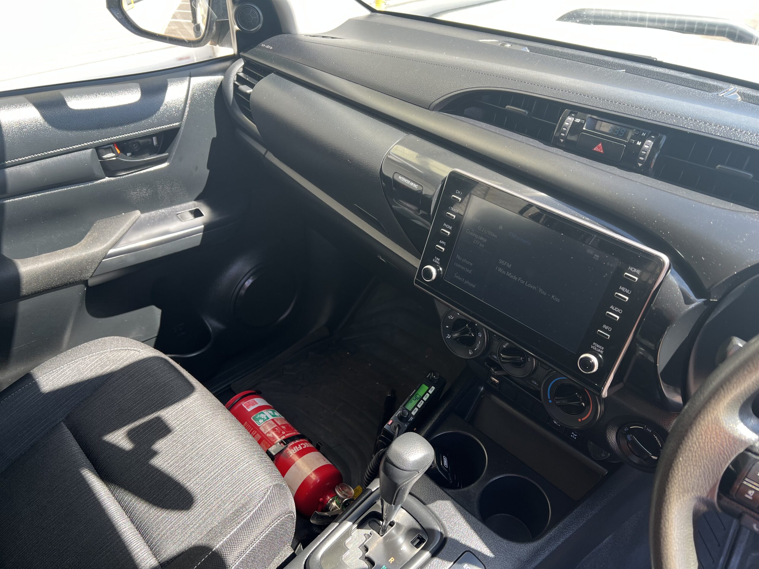 2022 Toyota Hilux Tray Back Ute - 1HOY072 - Image 21