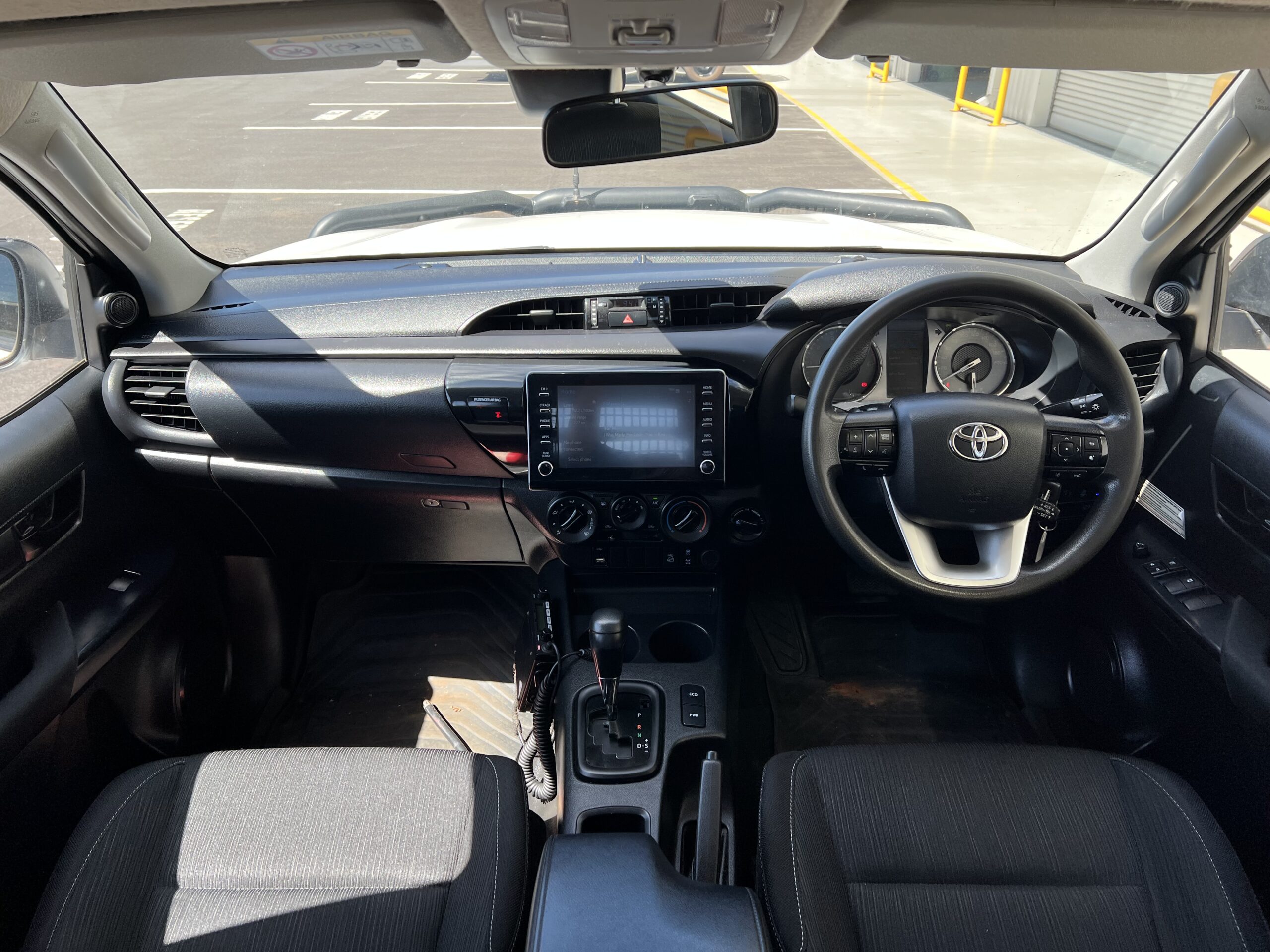 2022 Toyota Hilux Tray Back Ute - 1HOY072 - Image 19