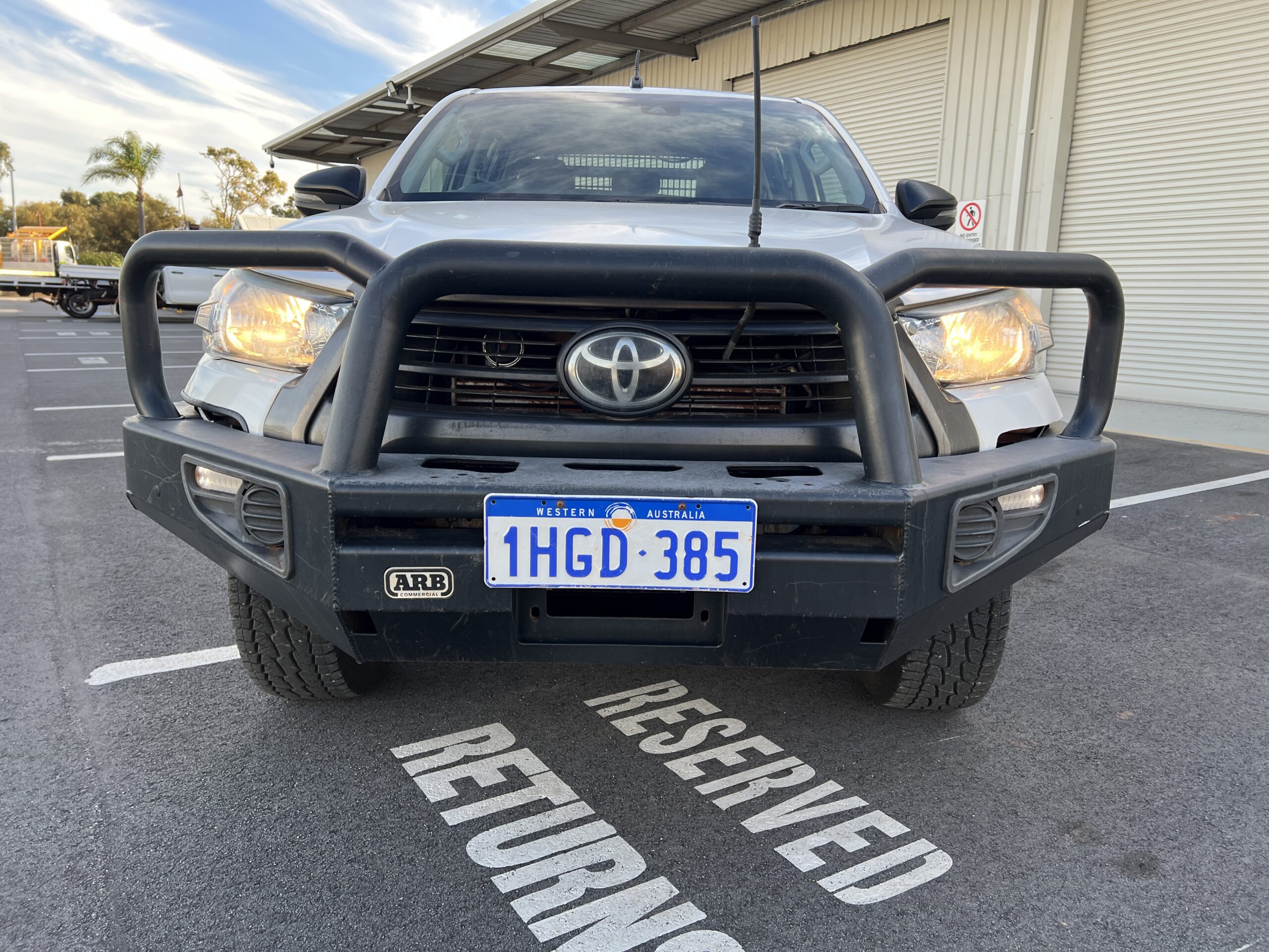 2020 Toyota Hilux Dual Cab Tray - 1HGD385 - Image 3