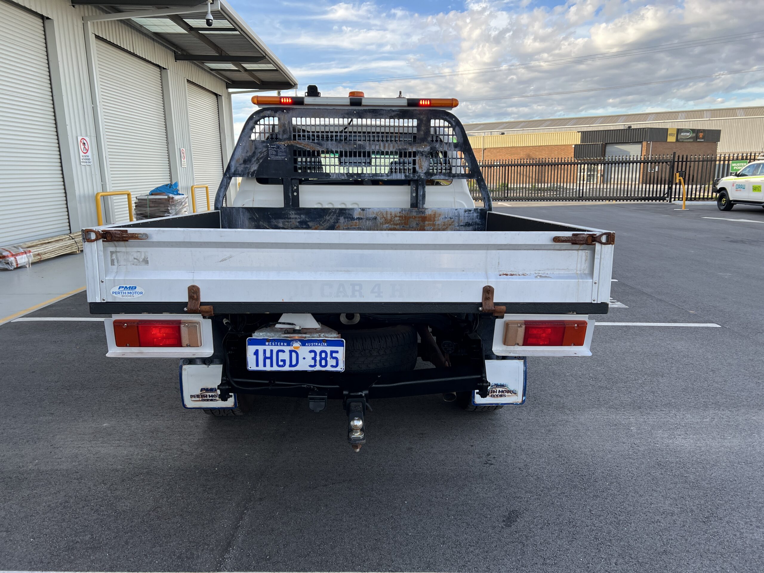 2020 Toyota Hilux Dual Cab Tray - 1HGD385 - Image 6