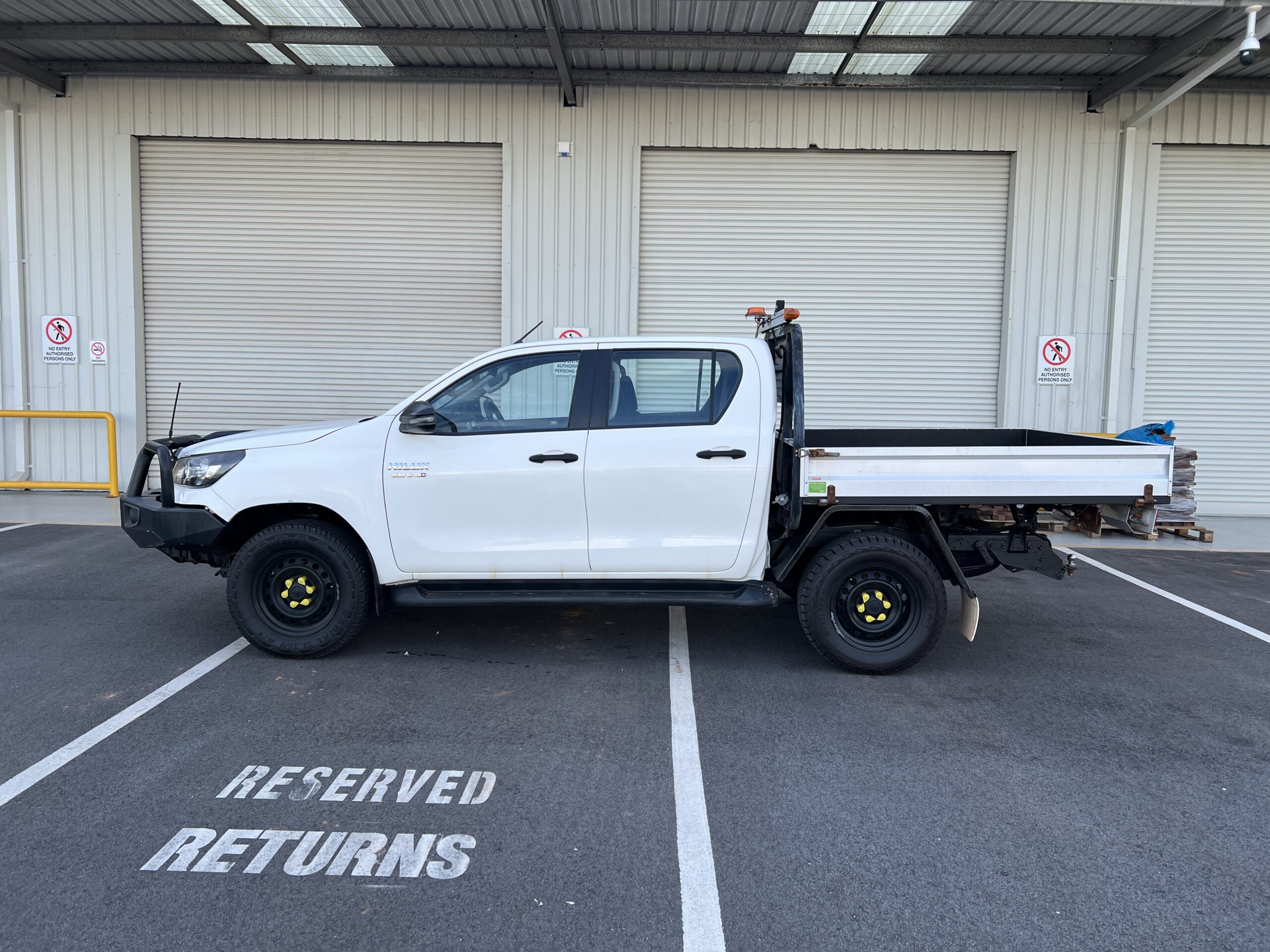 2020 Toyota Hilux Dual Cab Tray - 1HGD385 - Image 5
