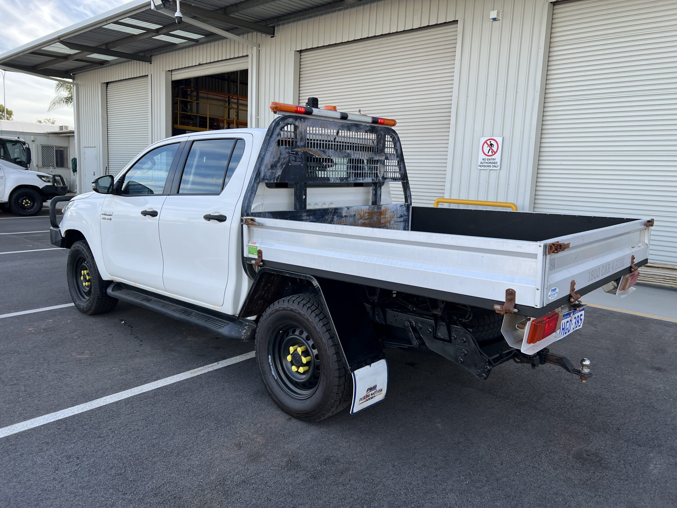 2020 Toyota Hilux Dual Cab Tray - 1HGD385 - Image 9