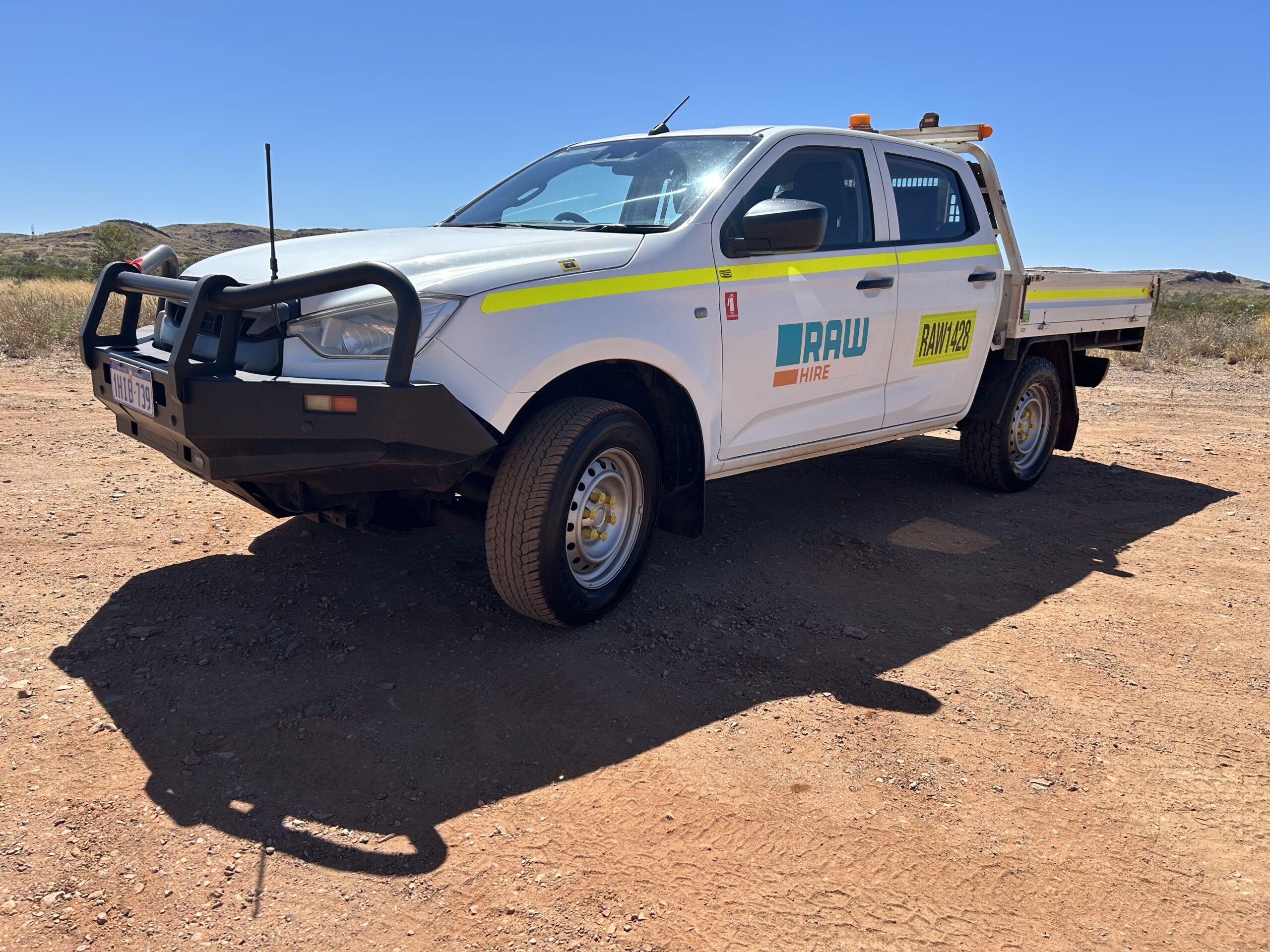 2021 Isuzu D-Max 4WD Dual Cab Tray Back - 1HIB739 - Image 2