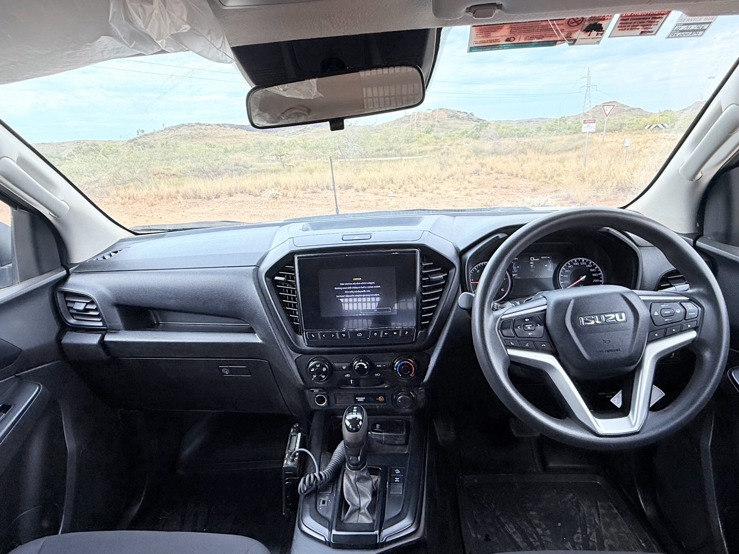 2023 Isuzu DMAX Tray Back Ute – 1HWA003 image 9