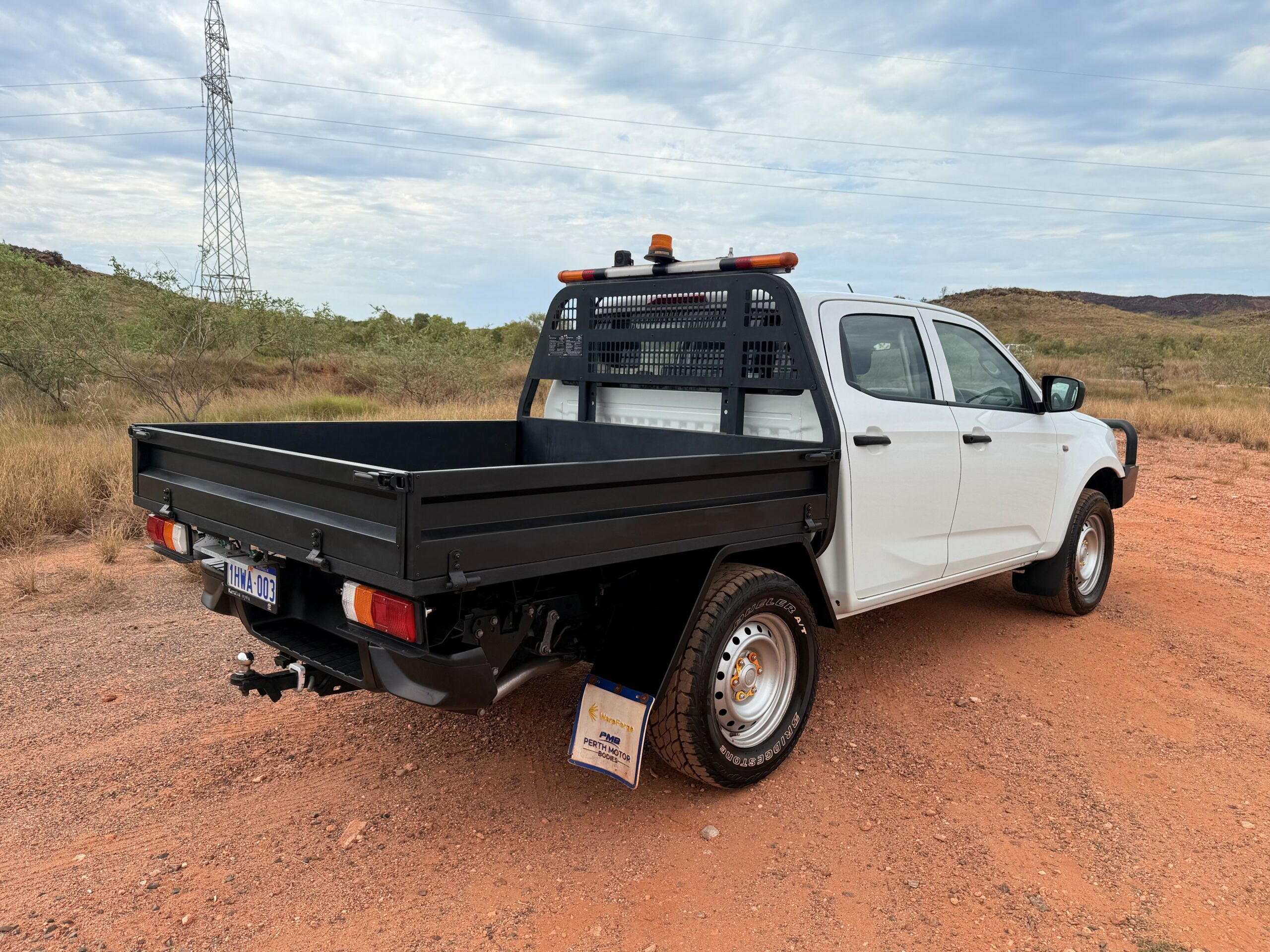2023 Isuzu DMAX Tray Back Ute – 1HWA003 image 8