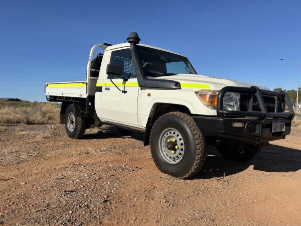 2018 Landcruiser 70s Single Cab Tray Ute- 1GOF089