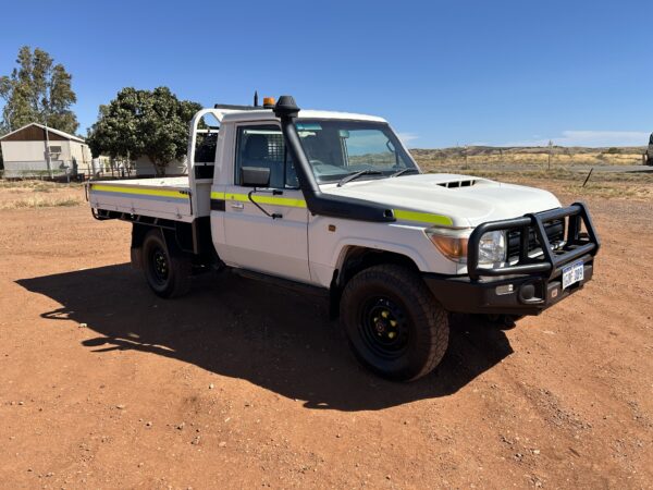 2018 Landcruiser 70s Single Cab Tray Ute- 1GOF089 - Image 10