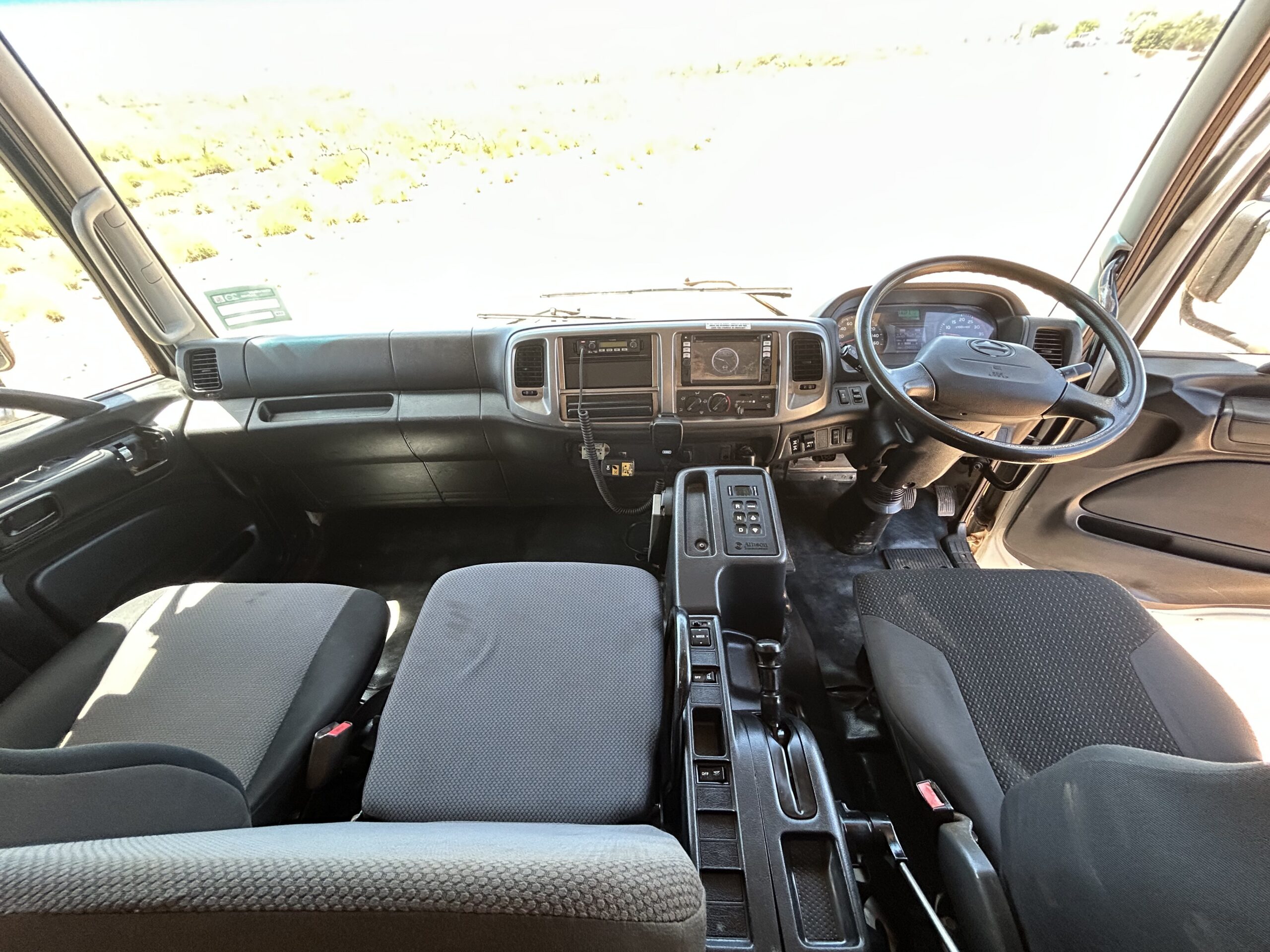 2018 12T Crane Truck - 1GUZ654 - Image 9