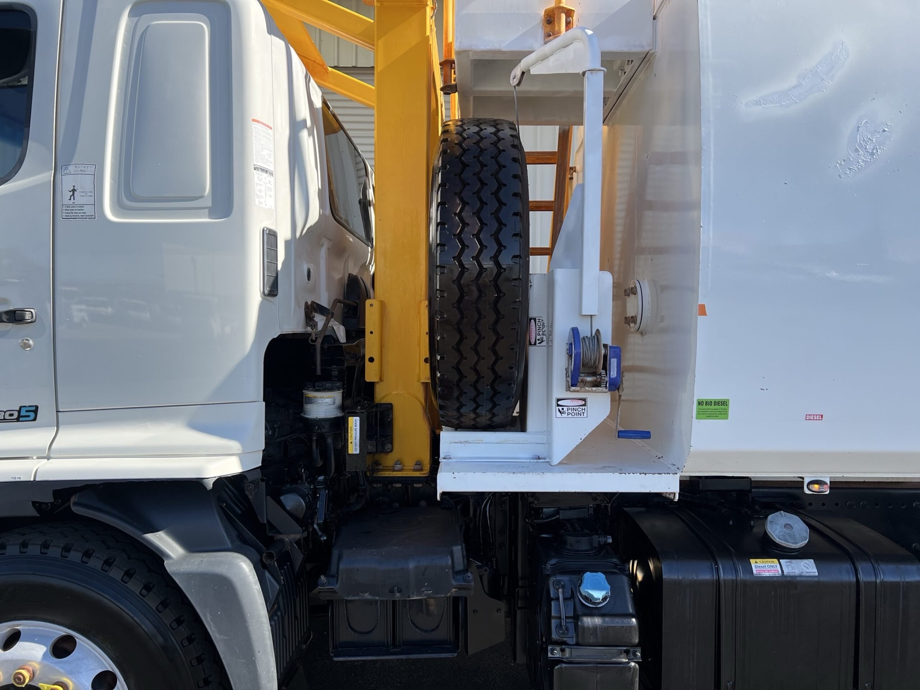 2019 Water Cart- 1GSR481 - Image 9