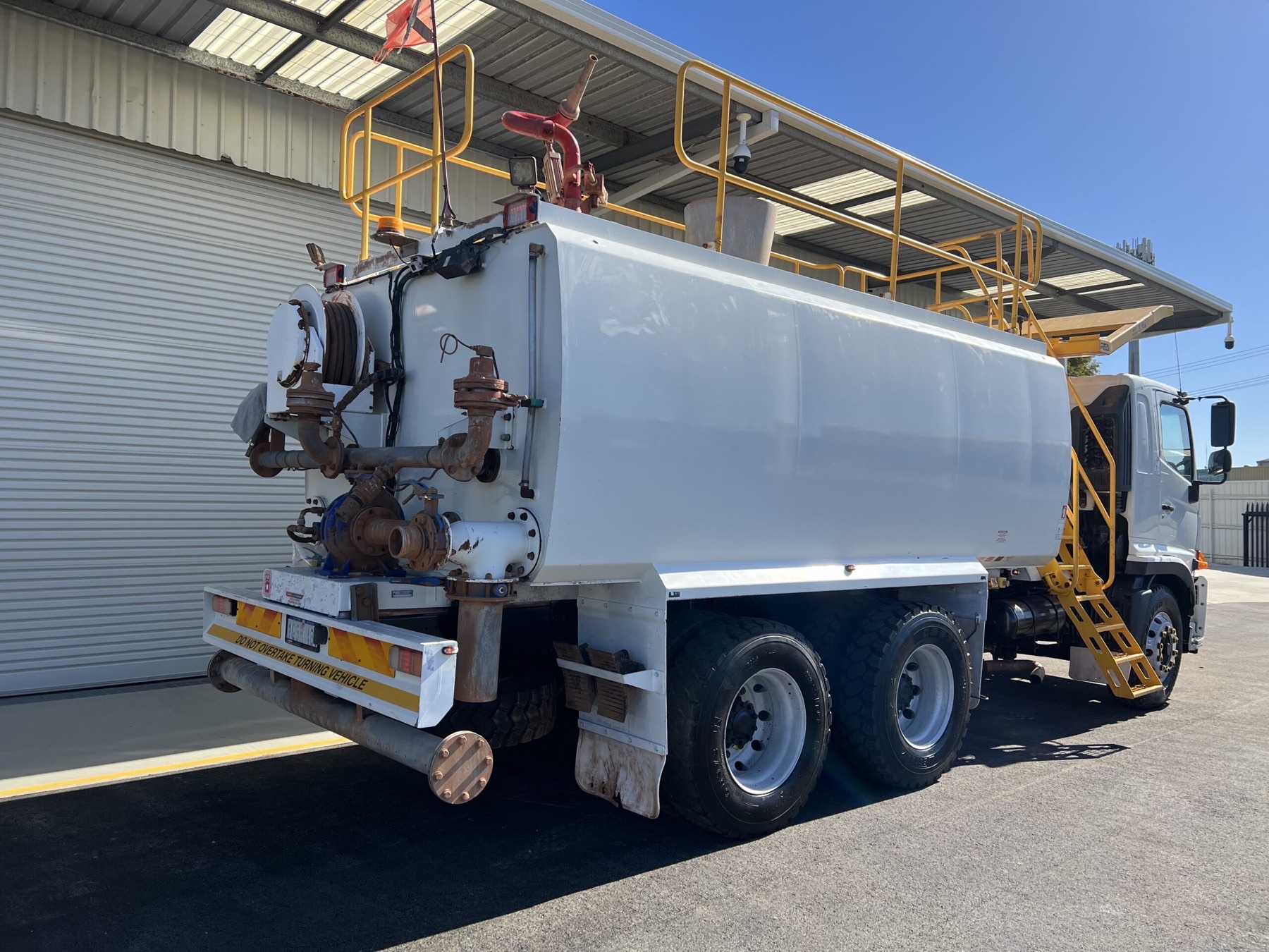 2019 Water Cart- 1GSR481 - Image 6