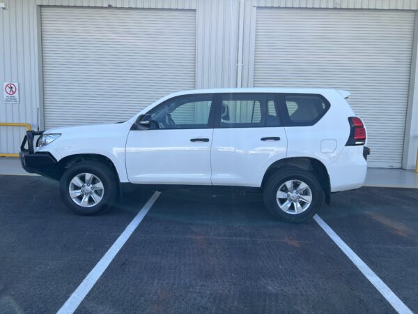 2020 Toyota Landcruiser Prado - 1HGA827 - Image 4