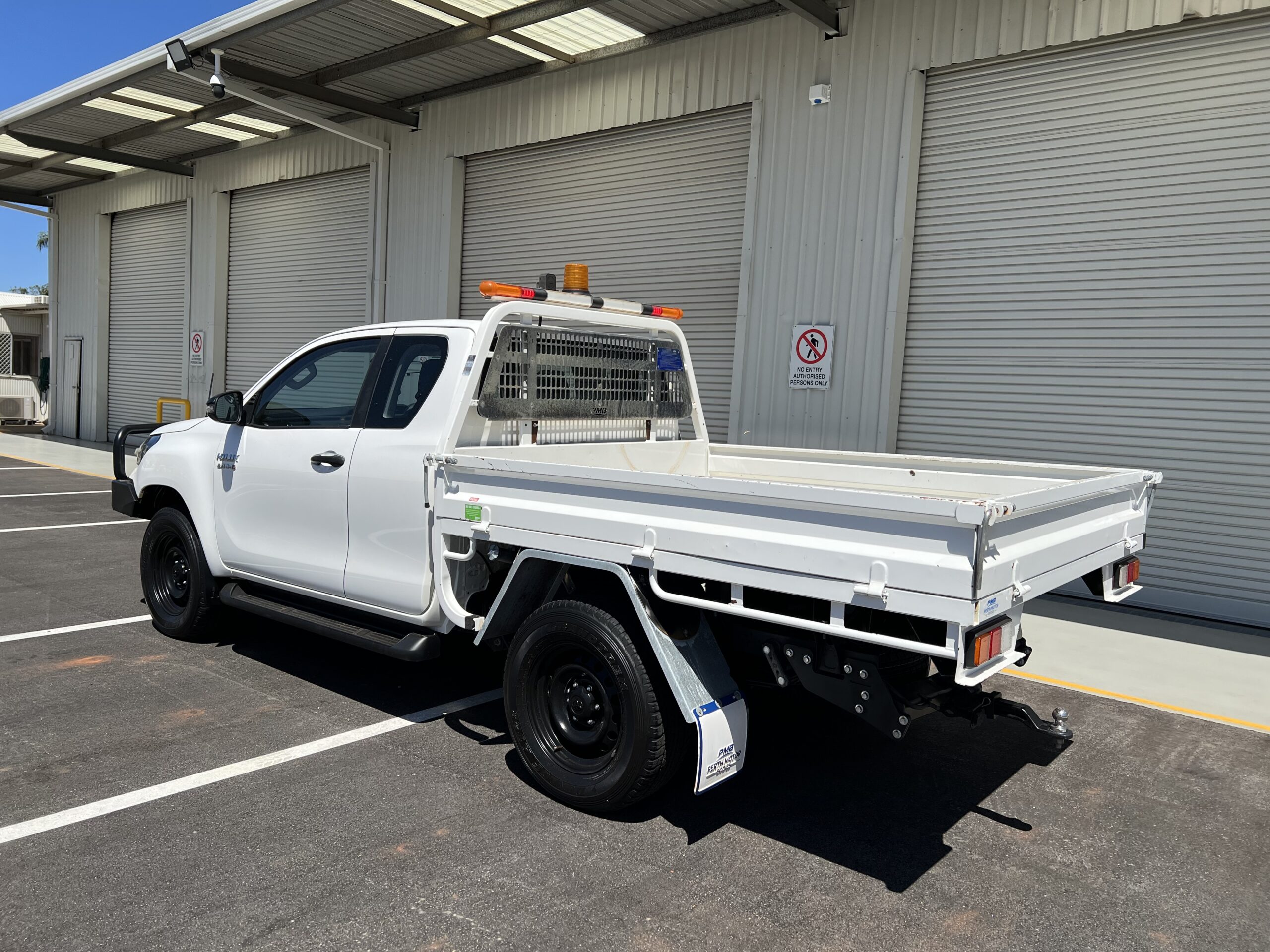 2021 Toyota Hilux Extra Cab - 1HKV842 - Image 6
