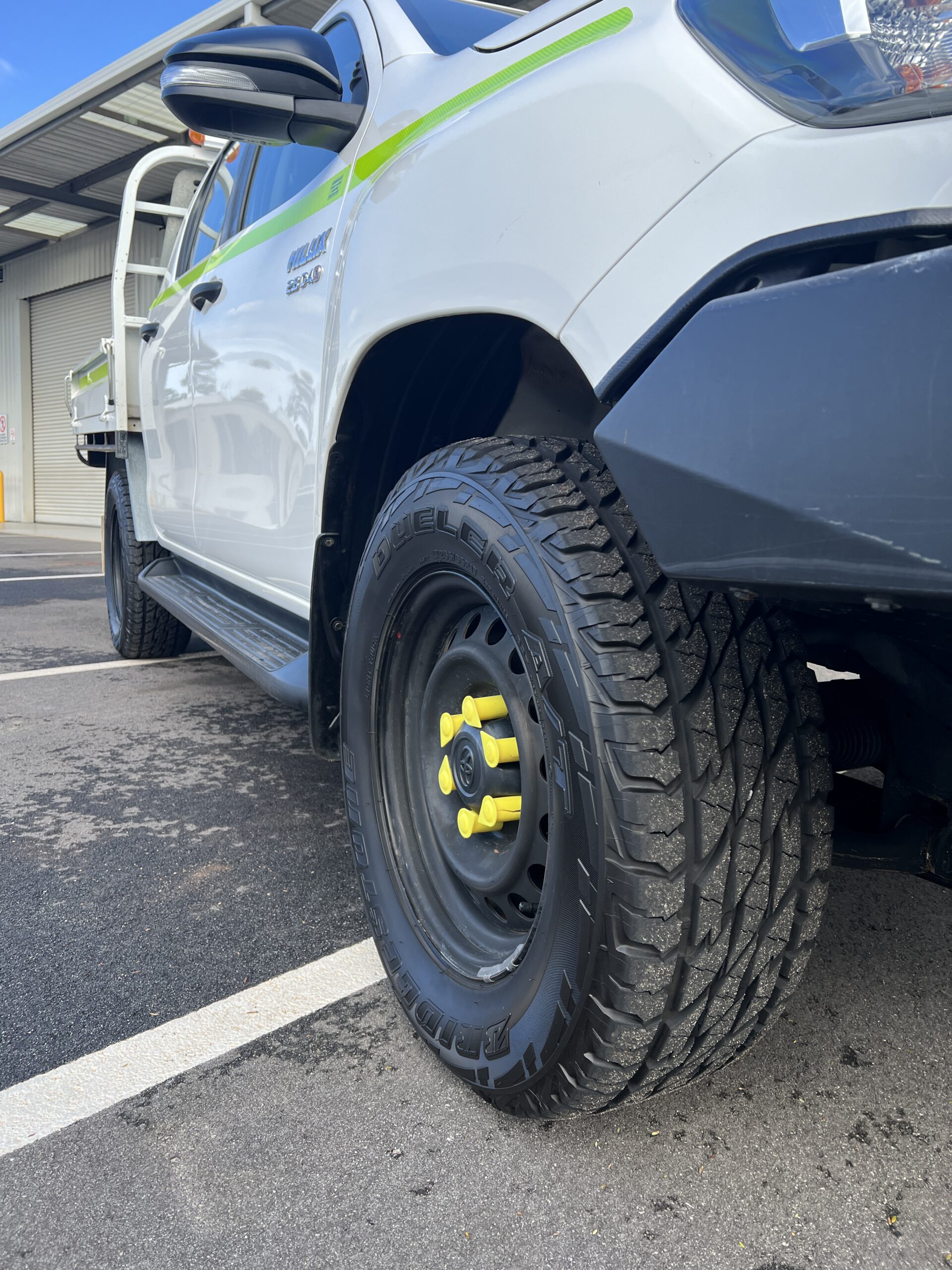 2022 Toyota Hilux Dual Cab Tray – 1HPQ850 image 8